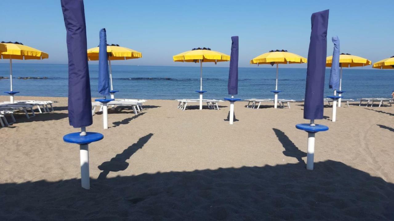 B&B Fiumicino Airport Resort Kültér fotó